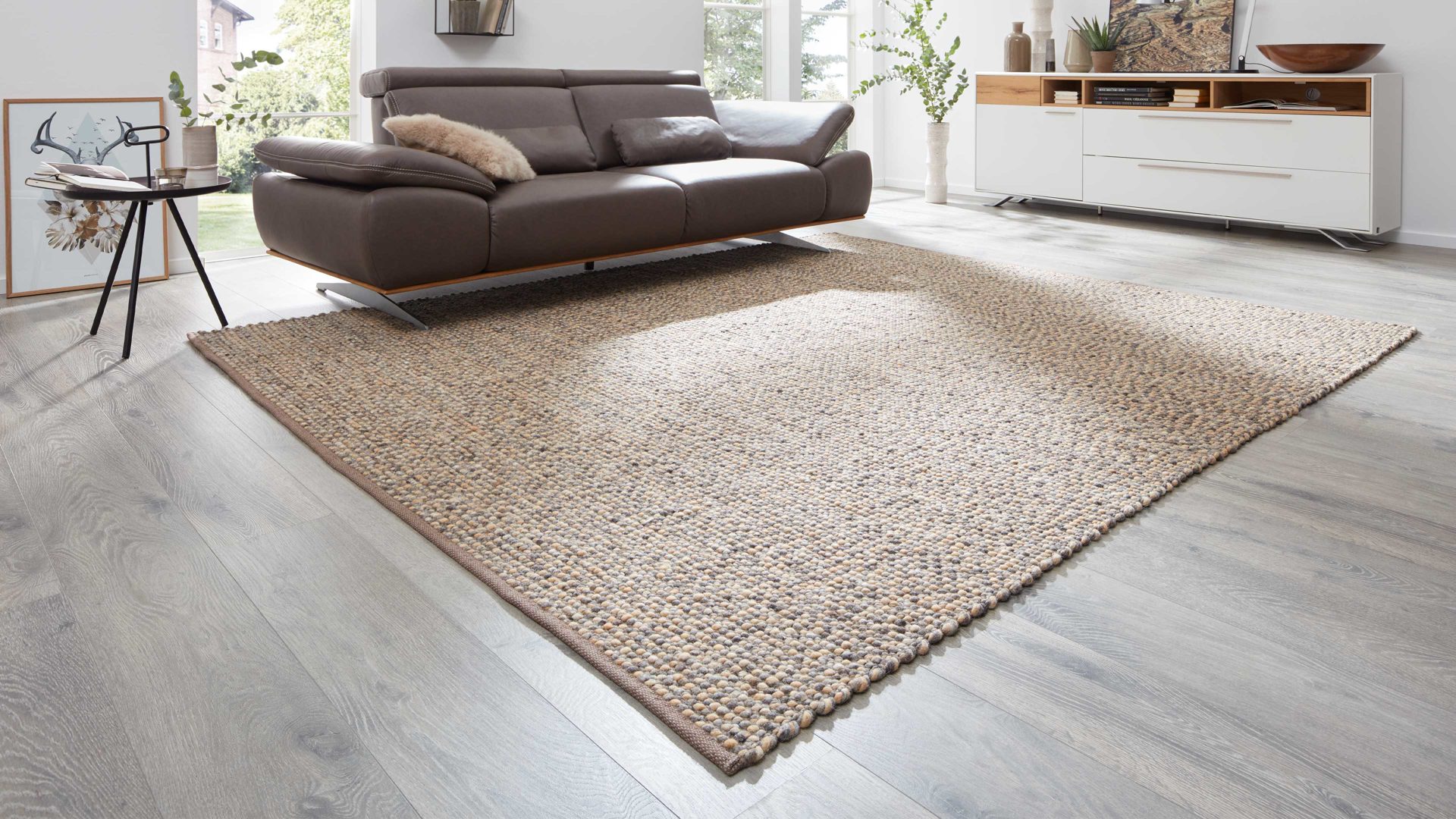 Handwebteppich Interliving aus Naturfaser in Hellbraun Interliving Teppich Serie B-8001 saharafarbene Schurwolle – ca. 140 x 190 cm