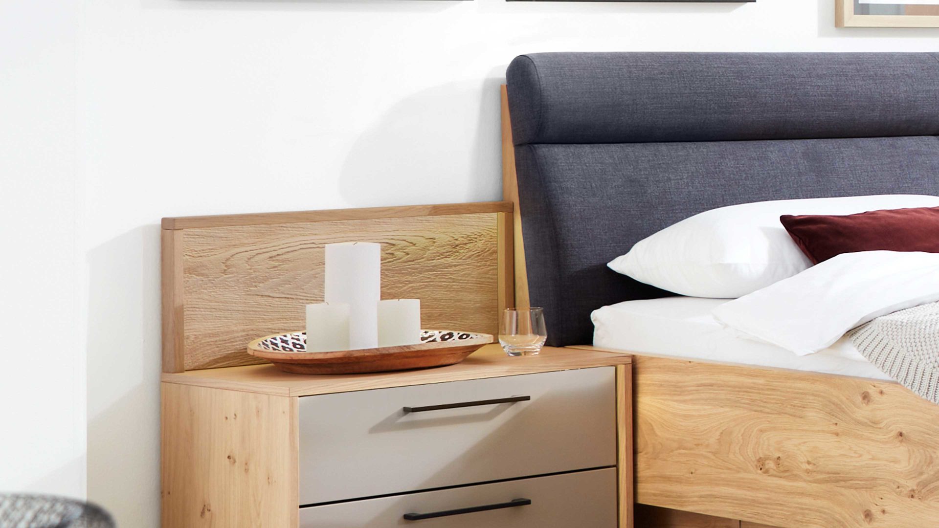 Paneel Interliving aus Holz in Holzfarben Interliving Schlafzimmer Serie 1023 – Paneelaufsatz links, Breite ca. 64 cm - Balkeneiche