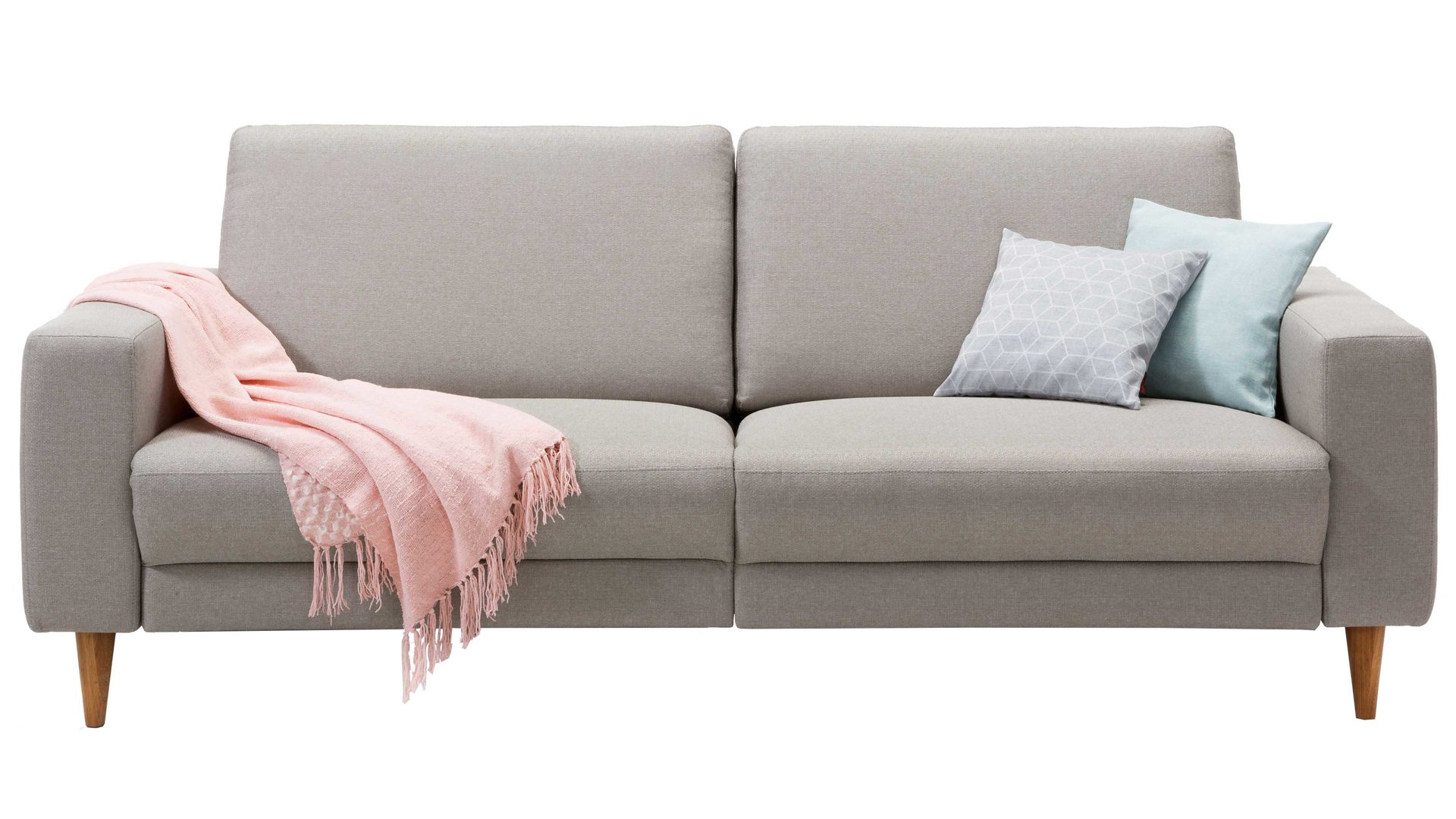 Zweisitzer Knudsen aus Stoff in Hellgrau 2,5-Sitzer Sofa bzw. Couch hellgrauer Bezug Idaho 2801 & geölte Eichenholzfüße – Breite ca. 176 cm