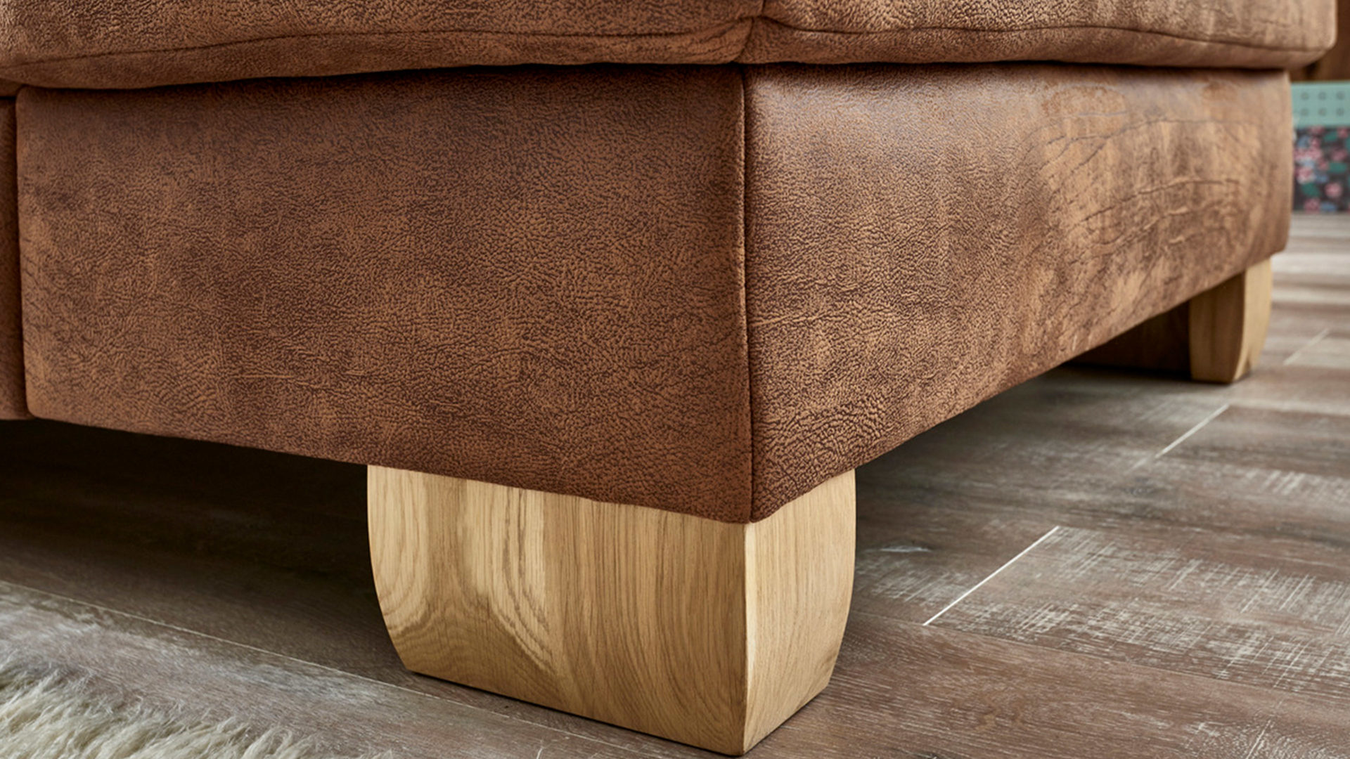 Ecksofa modulmaster aus Stoff in Hellbraun Modulmaster MM-PP1058 - Ecksofa in U-Form tabacfarbene Mikrofaser Mustang & Wildeiche – Stellfläche ca. 341 x 243 cm