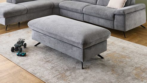 Funktionshocker modulmaster aus Stoff in Grau Modulmaster MM-ZE1161 - XXL-Funktionshocker graues Flachgewebe Cyber & schwarze Metallfüße - ca. 130 x 65 cm