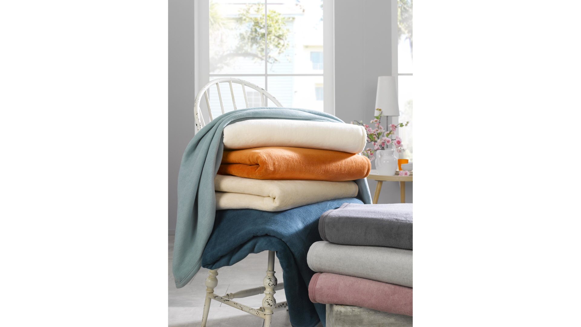 Fleecedecke Ibena® aus Stoff in Grau IBENA® Fleecedecke Porto anthrazitfarbenes Mischgewebe - ca. 150 x 200 cm