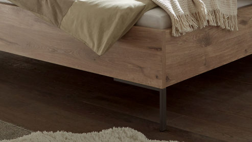 Bettgestell PARTNERRING COLLECTION aus Holz in Grau PARTNERRING COLLECTION Schlafzimmerprogramm Madison - Bettgestell kieselgraues Kunstleder & Nordic Eiche - Liegefläche ca. 180 x 200 cm