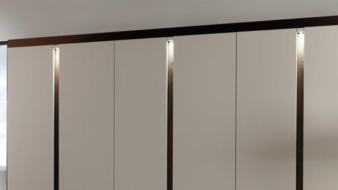 Kleiderschrank PARTNERRING COLLECTION aus Holz in Beige rauch ORANGE Luana - Kleiderschrank mit Beleuchtung Champagner & Atlantic oak - sechs Türen, Breite ca. 301 cm