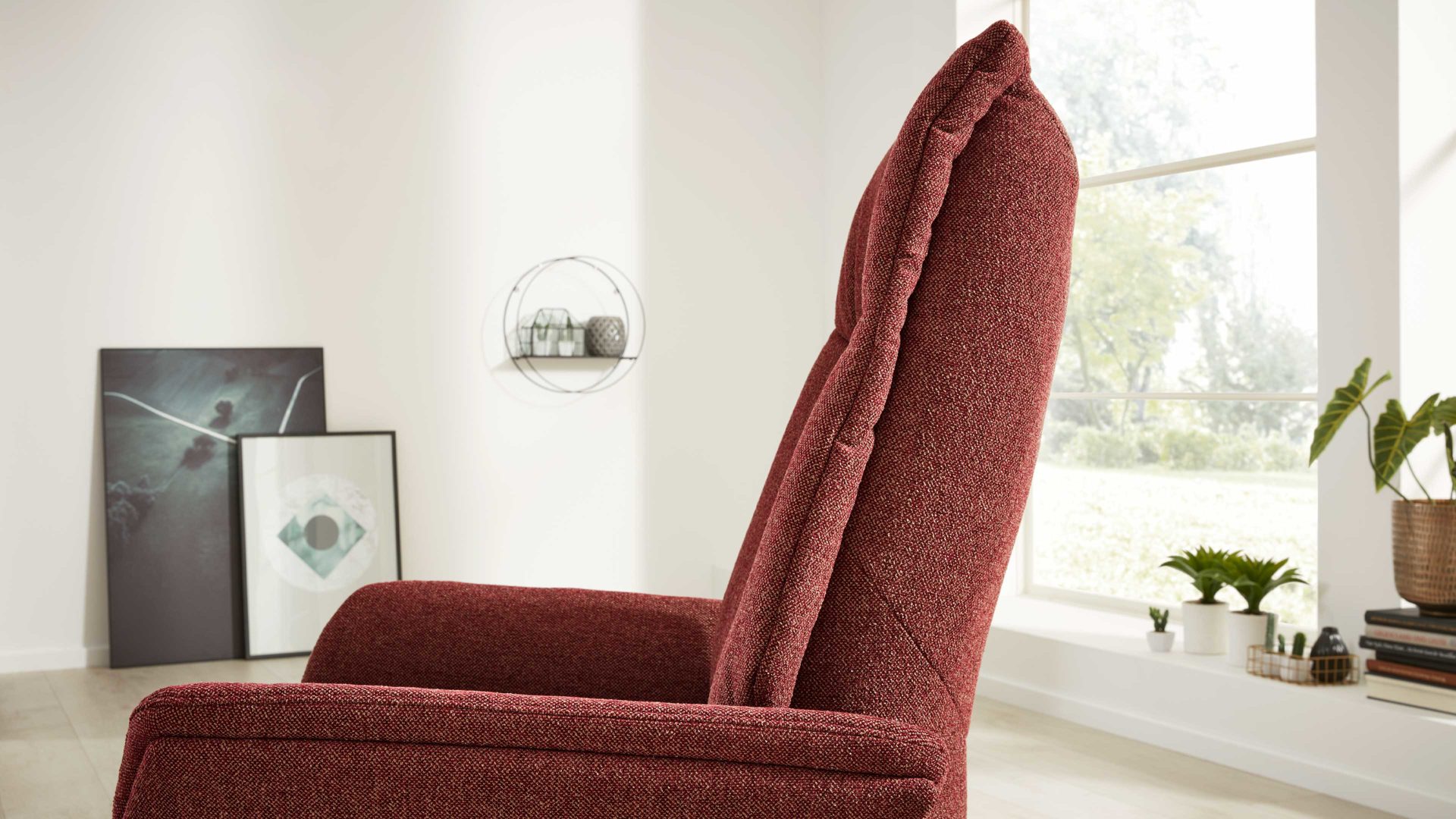 Relaxsessel Interliving aus Stoff in Rot Interliving Sessel Serie 4550 - Sessel 56V12 zwei Motoren - chiantifarbener Melangestoff Q2 & anthrazitfarbener Sternfuß