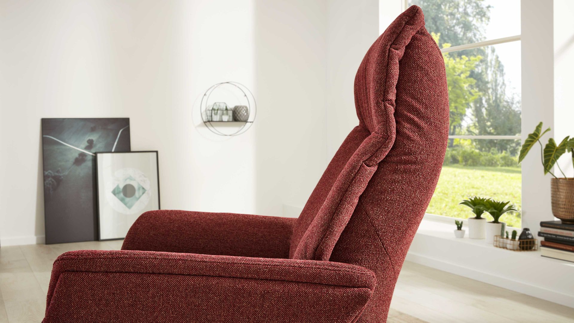 Relaxsessel Interliving aus Stoff in Rot Interliving Sessel Serie 4560 - Easy Swing Sessel chiantifarbener Melangebezug Q2 & anthrazitfarbener Sternfuß