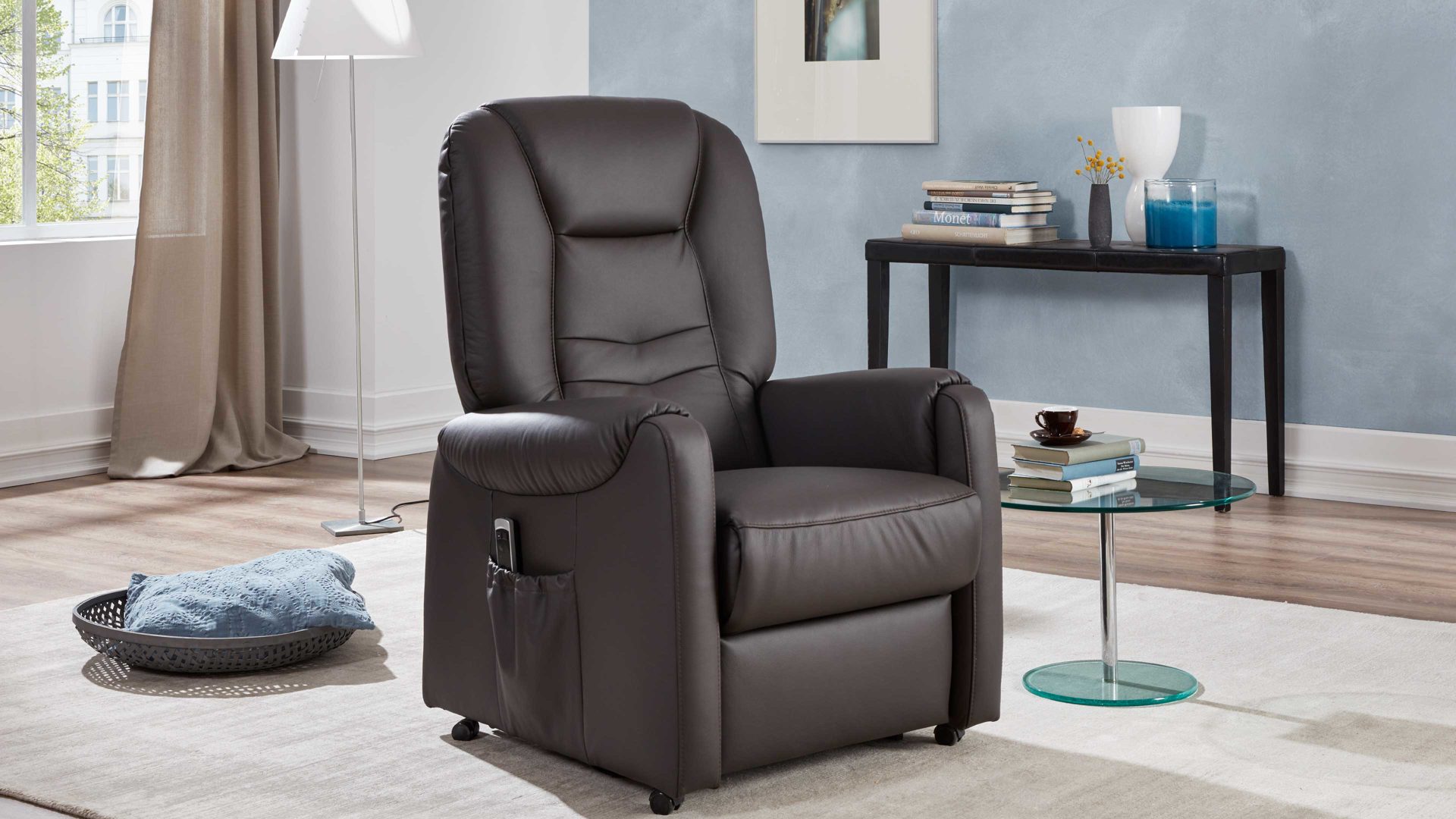 Relaxsessel Steinpol polsteria aus Leder in Dunkelbraun TV-Sessel Carlos moccafarbenes LongLife-Leder Punch – ein Motor & Aufstehhilfe