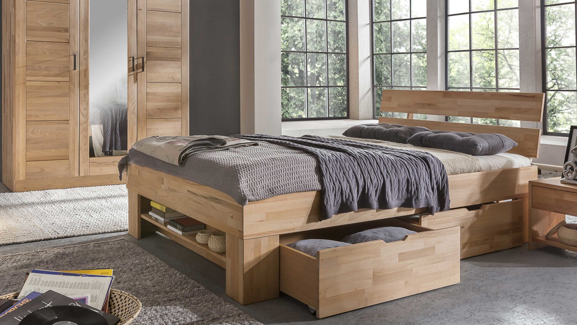 Funktionsbett Elfo-möbel aus Holz in Holzfarben Bettgestell Sofie als Massivholzmöbel mit Wohlfühlkomfort natur geöltes Kernbuchenholz - Liegefläche ca. 140 x 200 cm