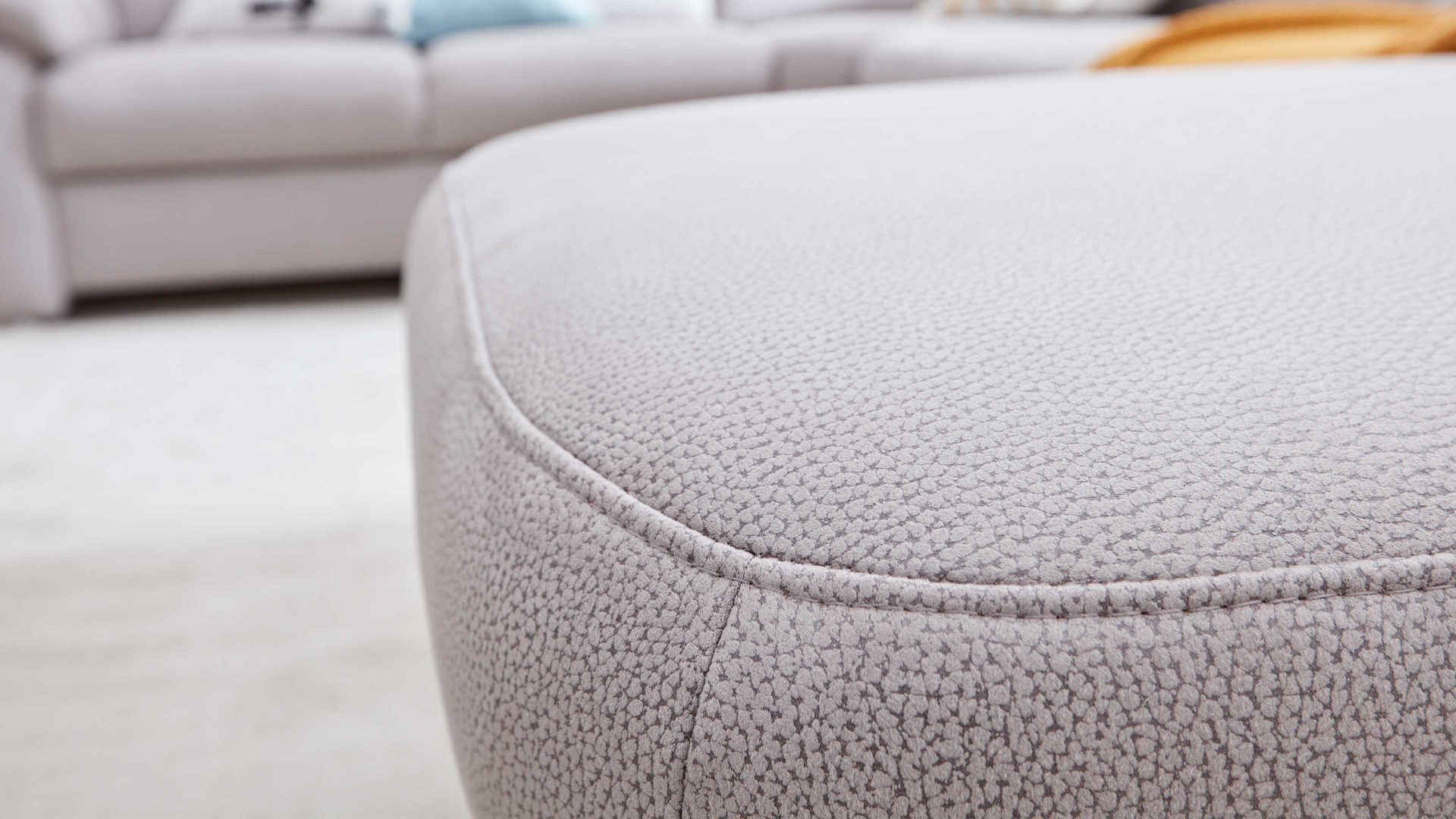 Ecksofa modulmaster aus Stoff in Hellgrau Modulmaster MM-ZE1059 Ecksofa in U-Form für geschmackvolles Wohnen alufarbene Mikrofaser Holiday & matte Metallfüße - Stellmaß ca. 240 x 330 cm