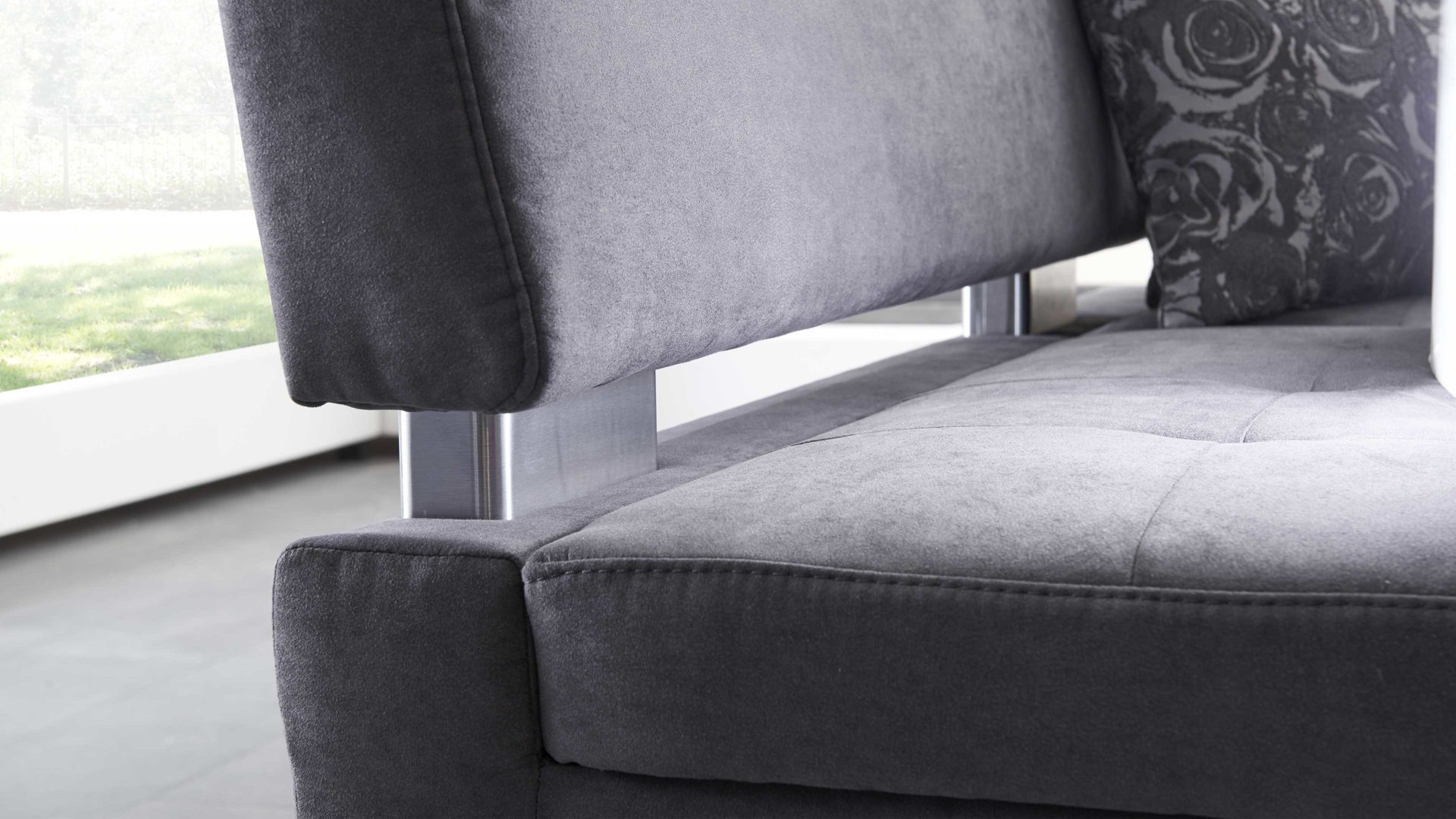 Eckbank combinessa aus Stoff in Anthrazit Combinessa Genesis - Eckbank anthrazitfarbene Mikrofaser 520-82 & Edelstahl – Stellfläche ca. 160 x 199 cm