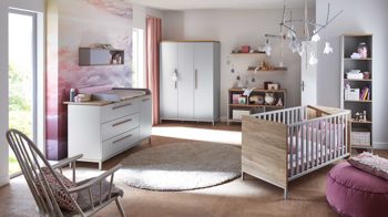 Kleiderschrank Paidi aus Holz in Hellgrau PAIDI Babyzimmerprogramm Benne - Kleiderschrank Kieselgrau & Montana Eiche – drei Türen, Breite ca. 135 cm