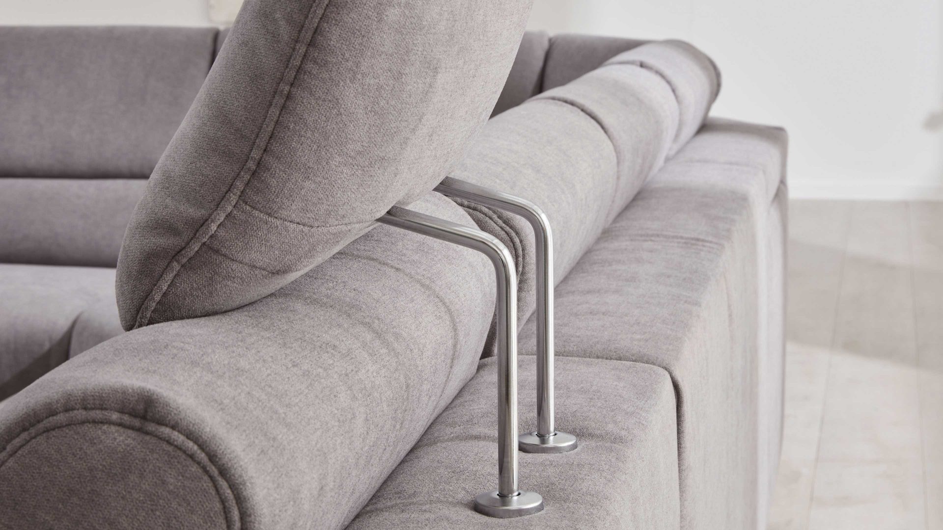 Kopfstütze Interliving aus Stoff in Grau Interliving Sofa Serie 4305 – Comfort-Kopfstütze CKS silberfarbene Chenille Miro