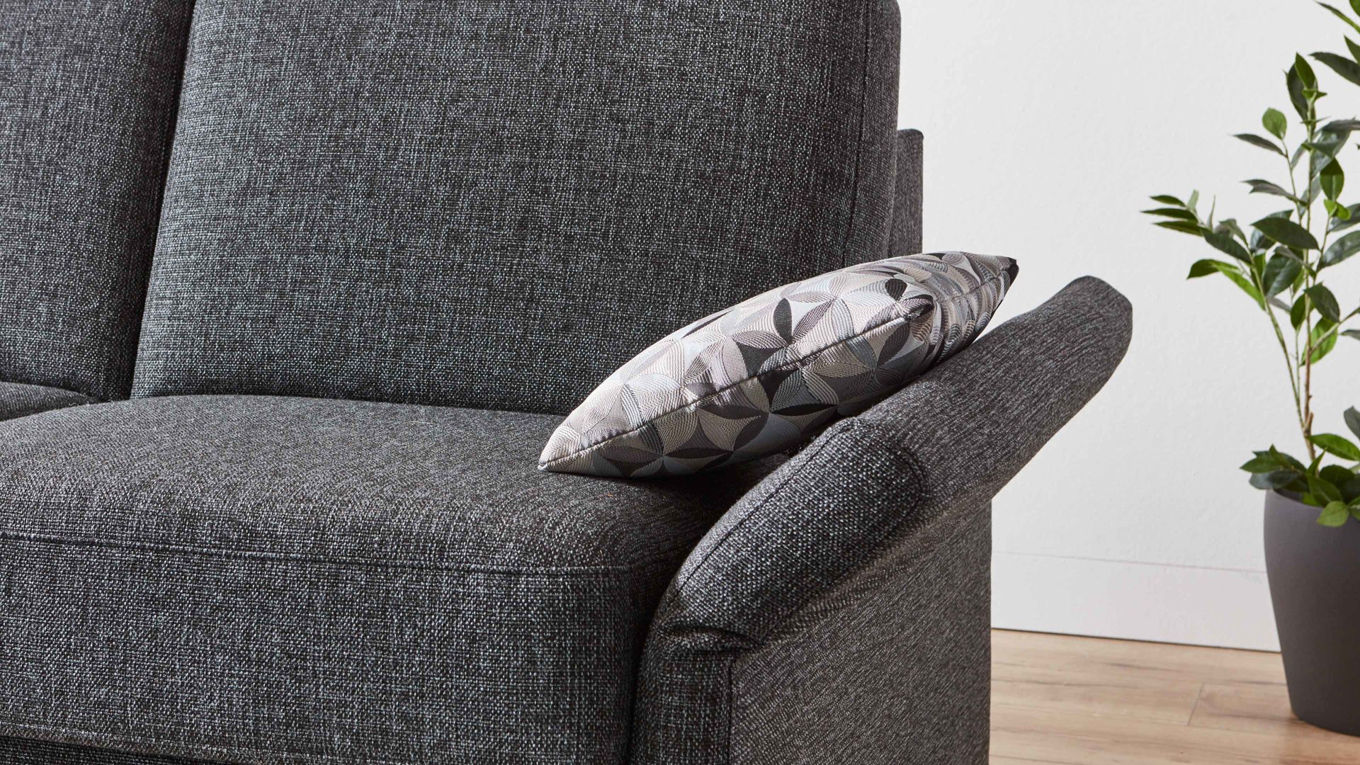 Schlafsofa comfortmaster besser sitzen, liegen, leben aus Stoff in Anthrazit Comfortmaster Schlafsofa Molto mit Faltbett-Funktion anthrazitfarbener Webstoff 2-6210 & Chromfüße - Breite ca. 156 cm