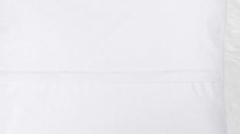 Kissenbezug /-hülle Magma sitting point aus Fell in Weiß MAGMA Kissenhülle Pamina weißes Tibet-Lammfell - ca. 40 x 40 cm