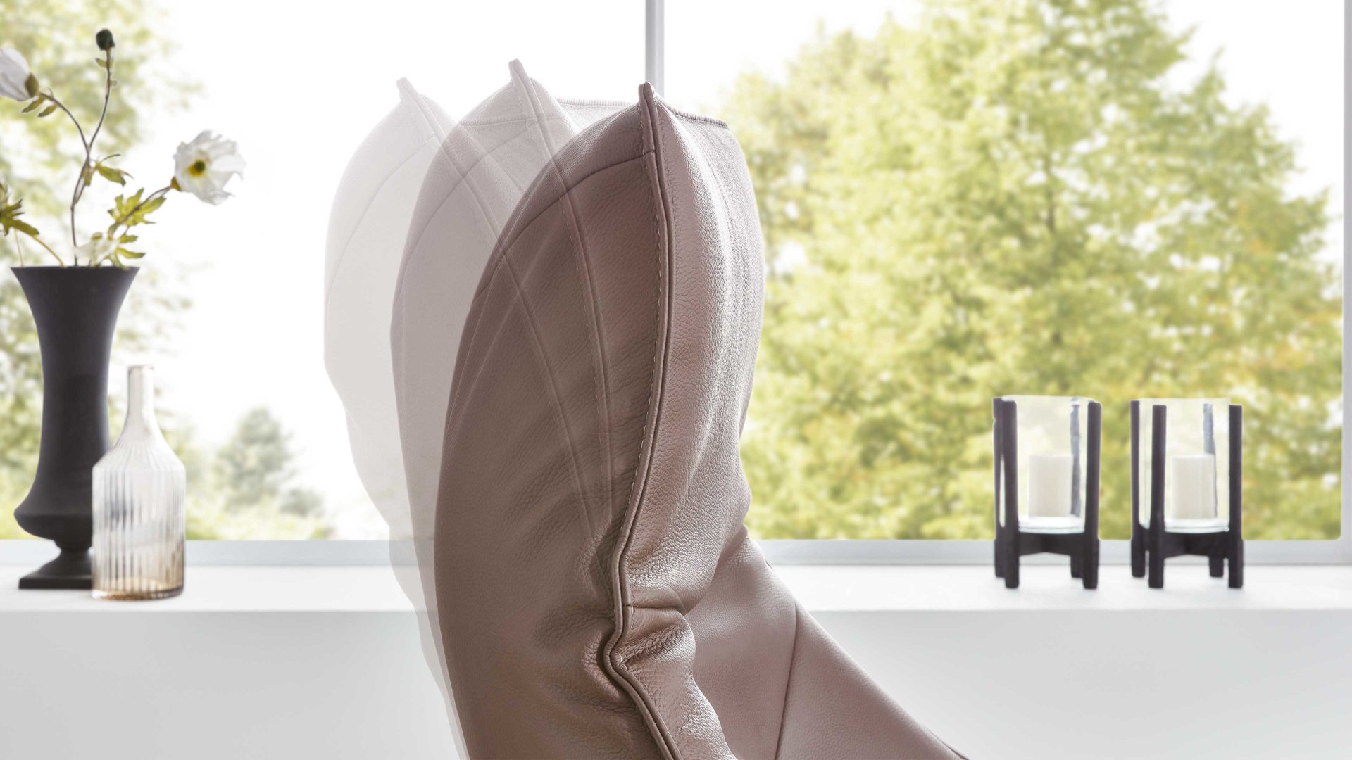 Relaxsessel comfortmaster besser sitzen, liegen, leben aus Leder in Braun Comfortmaster 7937 - Relaxsessel kokosfarbenes Leder Rustika & Edelstahl-Sternfuß