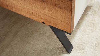 Bettgestell Interliving aus Holz in Weiß Interliving Schlafzimmer Serie 1025 – Bettgestell 531351 Liegefläche ca. 200 x 200 cm - Weiß & Balkeneiche gehackt