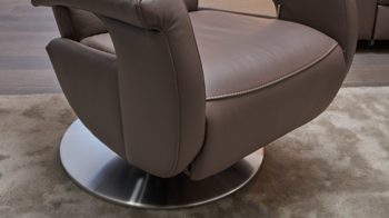 Relaxsessel modulmaster aus Leder in Dunkelbraun Modulmaster MM-PN1062 - Relaxsessel 1DRF mokkafarbenes Leder Torro & Tellerfuß V17