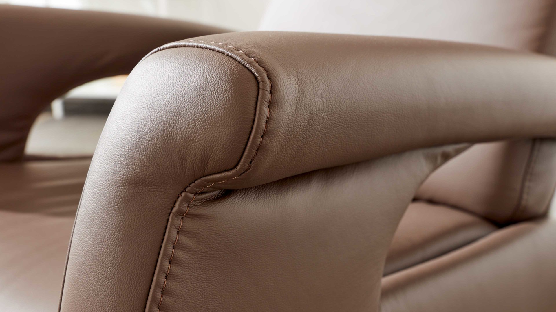 Relaxsessel modulmaster aus Leder in Dunkelbraun Modulmaster MM-PN1062 - Relaxsessel 1DRF mokkafarbenes Leder Torro & Tellerfuß V17