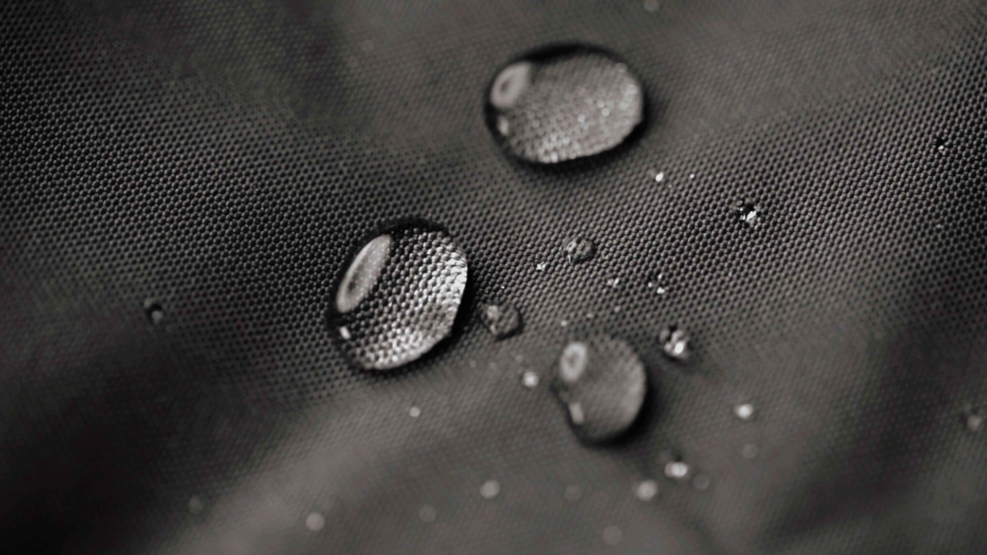 Sitzsack-Würfel Magma sitting point aus Kunstfaser in Schwarz SITTING POINT Sitzwürfel cube scuba® schwarze Kunstfaser - ca. 40 x 40 x 40 cm