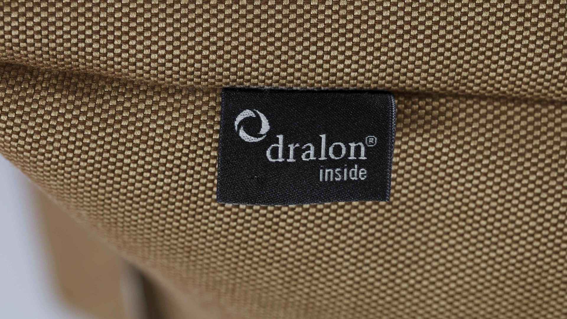 Sitzsack-Sessel Magma sitting point aus Kunstfaser in Braun SITTING POINT Sitzsack-Sessel swing outside braune Outdoor-Kunstfaser - ca. 300 Liter