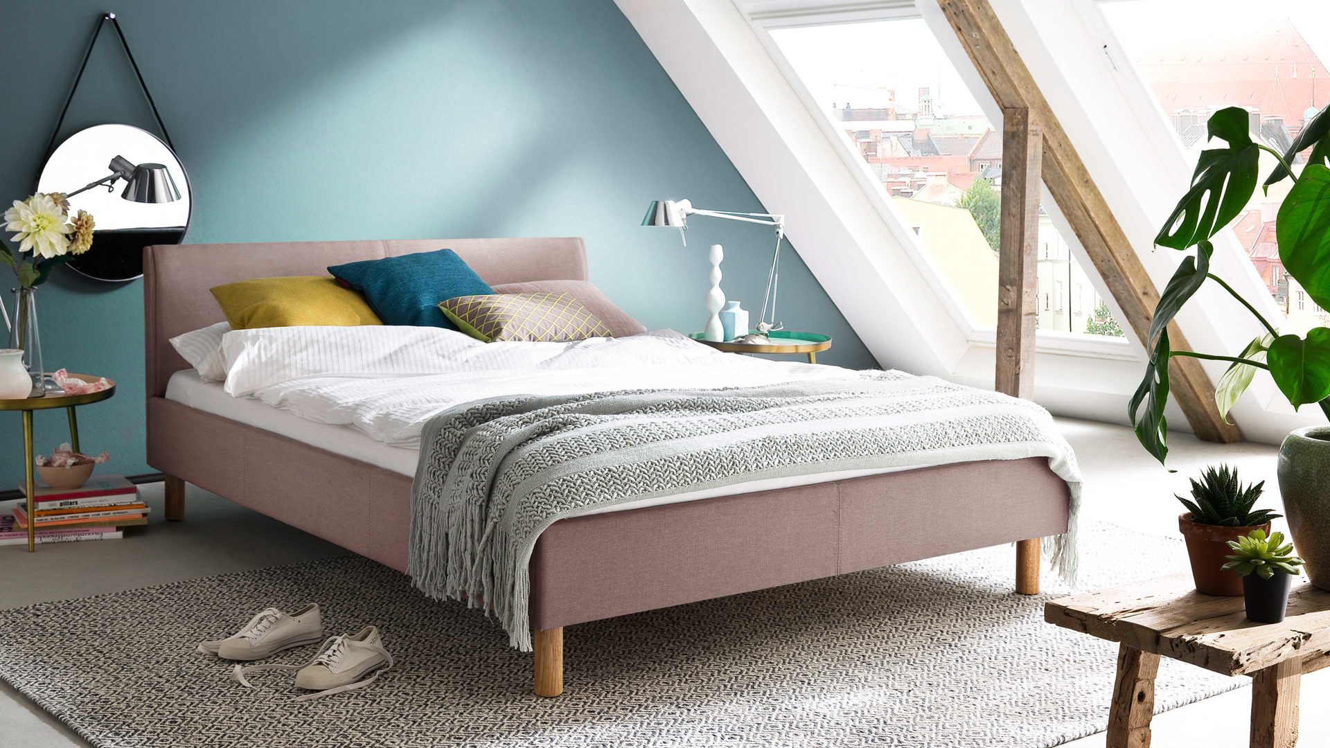 Bettgestell Meise.möbel aus Stoff in Rosa Polsterbettgestell Lena altrosa Bezug Sawana Nr. 61 & Holzfüße - Liegefläche ca. 120 x 200 cm