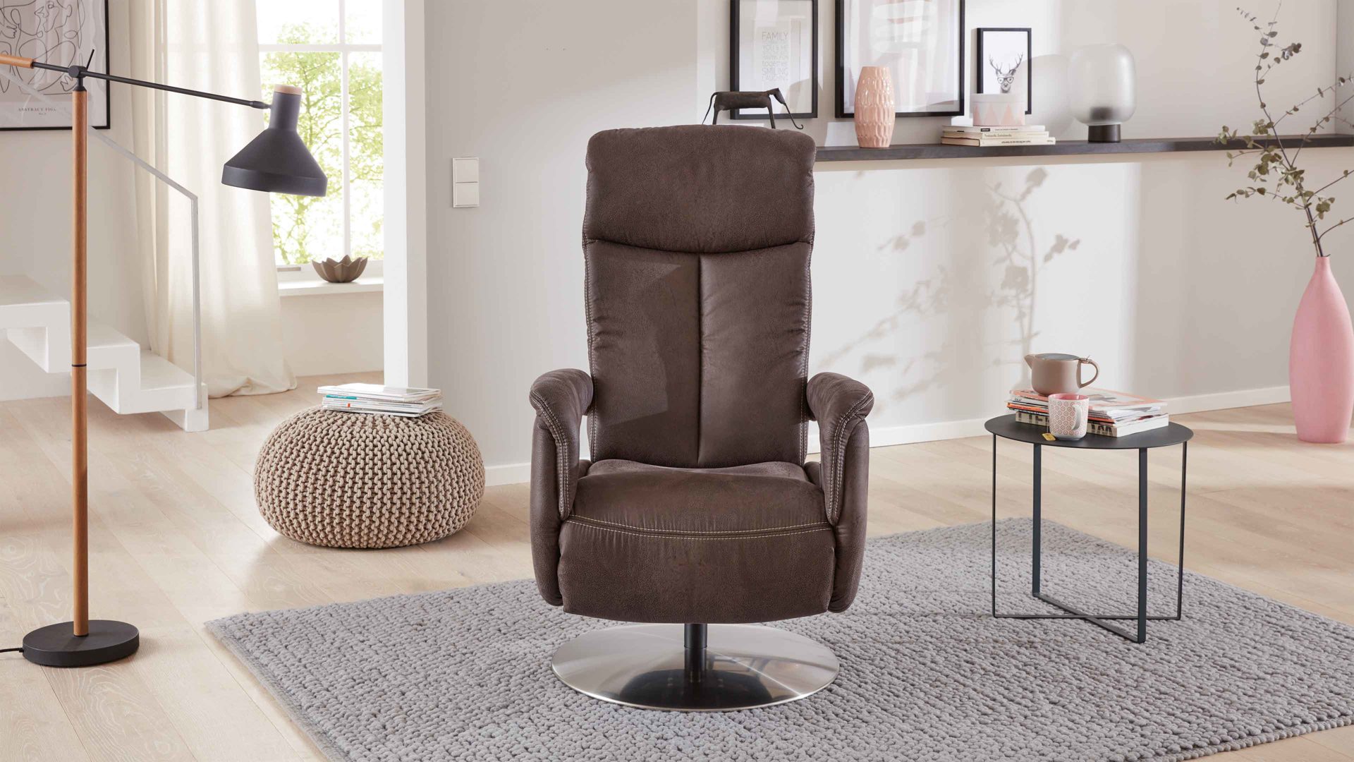 Relaxsessel modulmaster aus Stoff in Dunkelbraun Modulmaster MM-MP1063 - Relaxsessel 1DRF nougatfarbene Mikrofaser Saddle & Tellerfuß