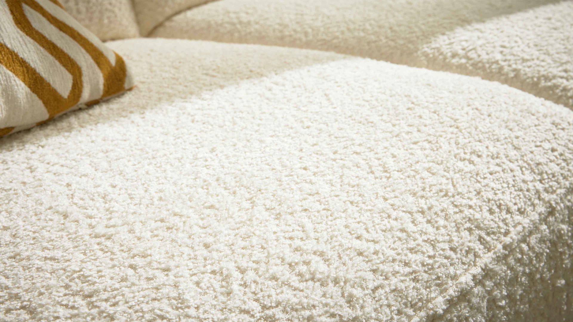 Funktionshocker Interliving aus Stoff in Weiß Interliving Sofa Serie 4054 – Funktionshocker naturweiße Chenille & schwarze Metallfüße – ca. 130 x 60 cm