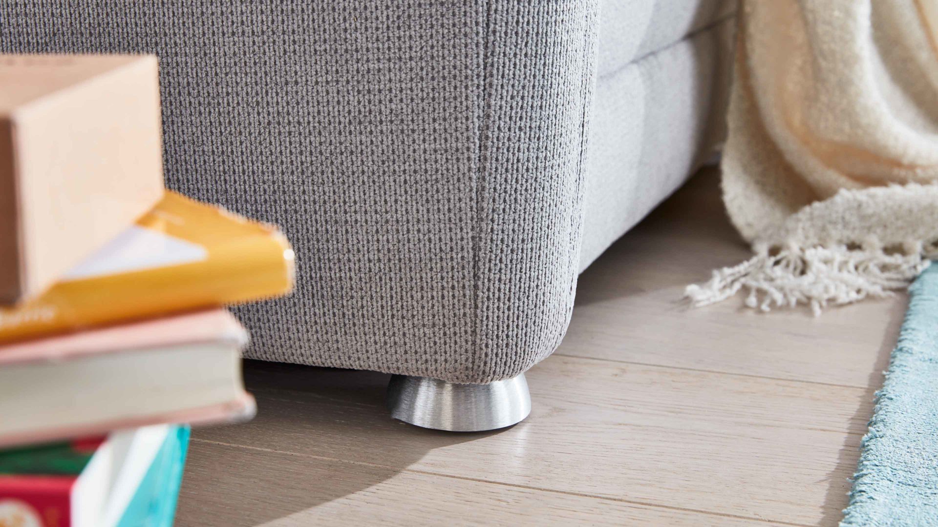 Ecksofa modulmaster aus Stoff in Hellgrau Modulmaster MM-PP1013 - Polsterecke silberfarbene Chenille & Alufüße - Stellfläche ca. 253 x 273 cm