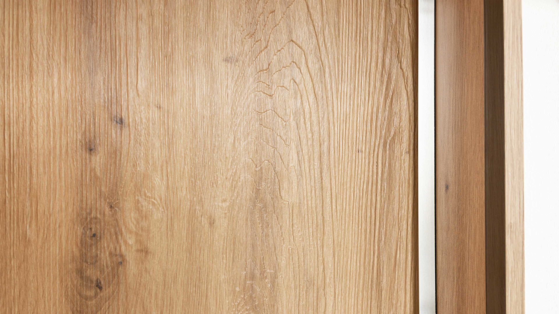 Highboard Interliving aus Holz in Holzfarben Hell Interliving Wohnzimmer Serie 2110 - Highboard 18070 Naturbuche - drei Türen, drei Schubladen, Breite ca. 180 cm