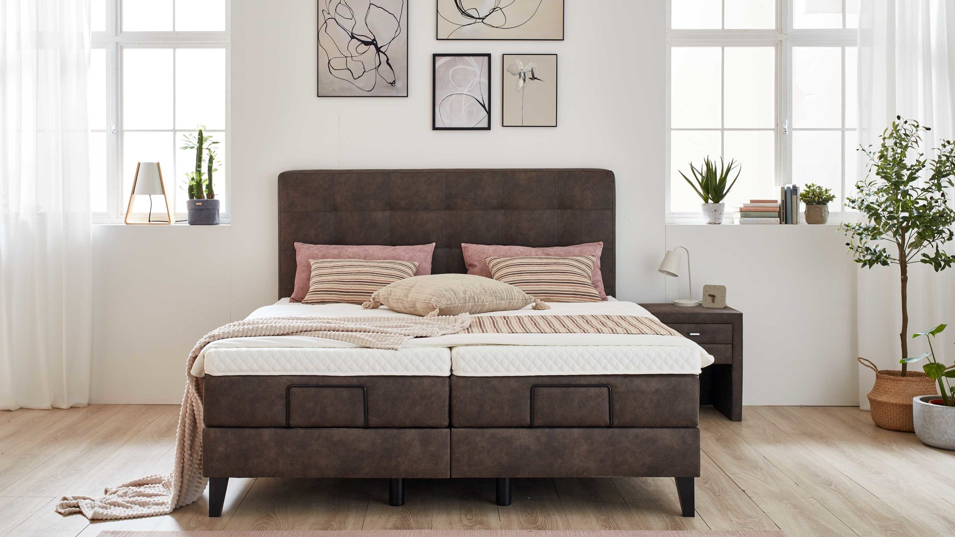 Boxspringbett comfortmaster besser sitzen, liegen, leben aus Stoff in Braun Comfortmaster Boxspringbett Karat Avantgarde 7 schlammfarbener Bezug Resort 11 - Liegefläche ca. 180 x 200 cm