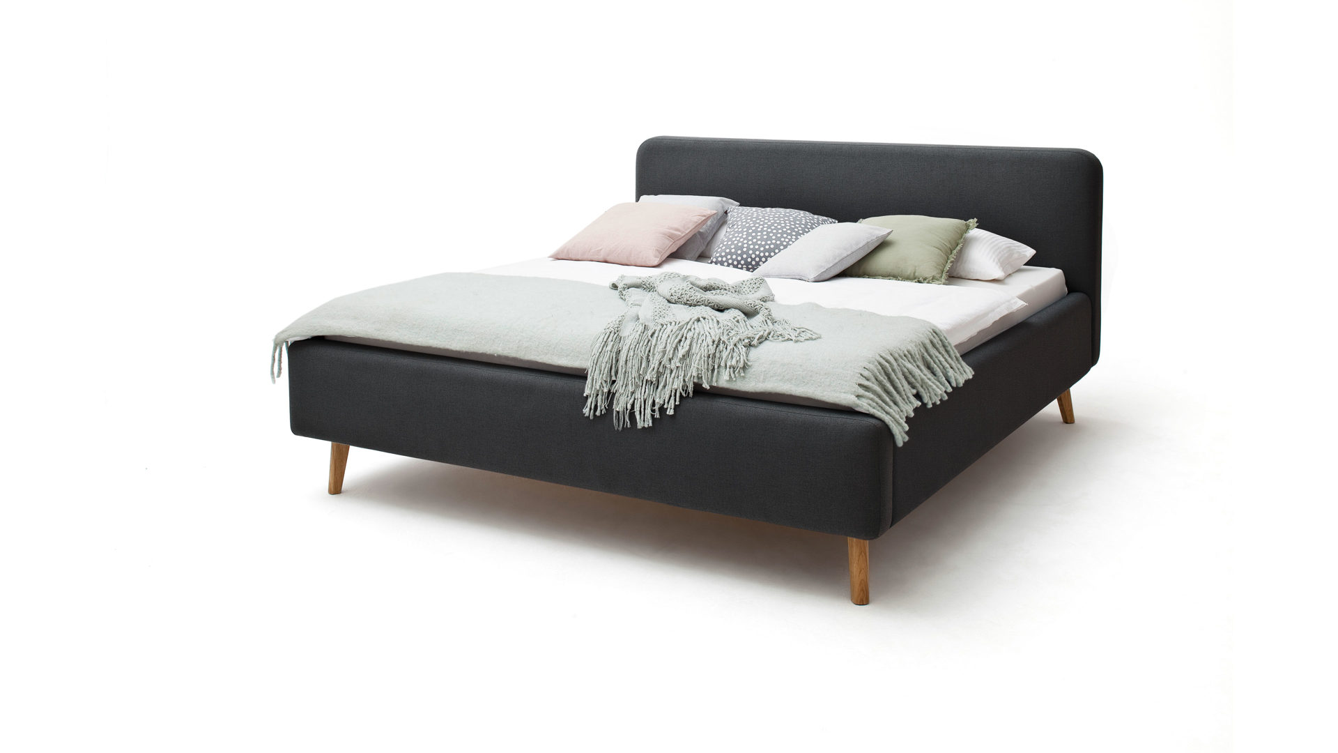 Bettgestell Meise.möbel aus Stoff in Anthrazit Polsterbettgestell Mattis mit Bettkasten anthrazitfarbenes Flachgewebe Aspen 96 & Holzfüße - Liegefläche ca. 160 x 200 cm