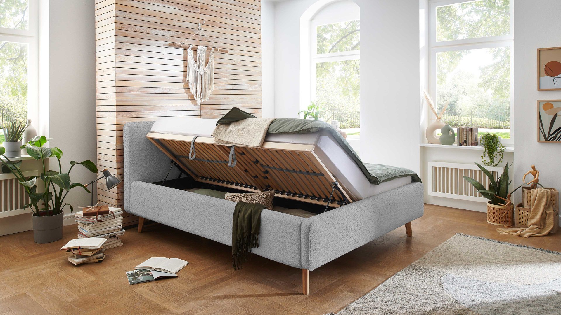 Bettgestell Meise.möbel aus Stoff in Grau Polsterbettgestell Mattis mit Bettkasten grauer Boucle Bezug Abriamo 6 & Holzfüße - Liegefläche ca. 160 x 200 cm