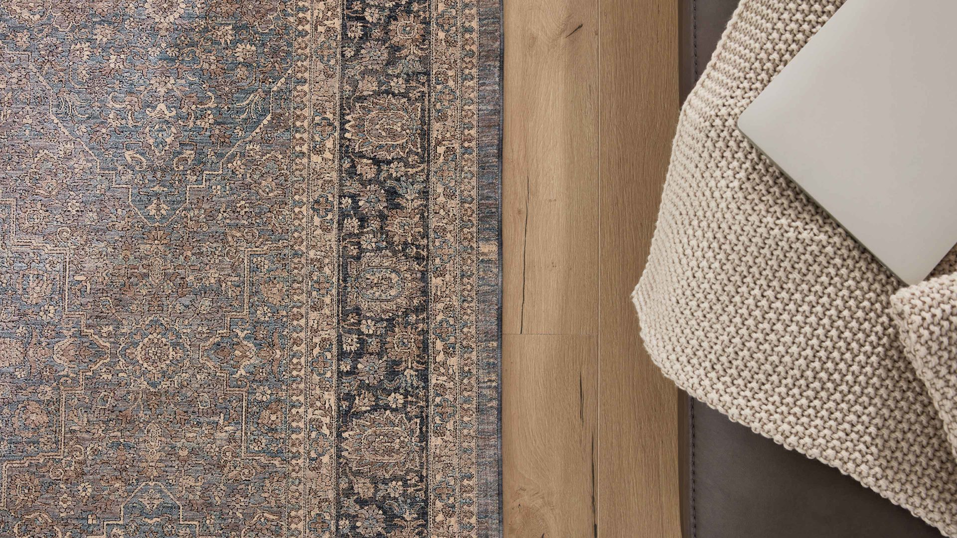 Webteppich Interliving aus Kunstfaser in Blau Interliving Teppich Serie L-8730 Blau-Blau – ca. 67 x 130 cm