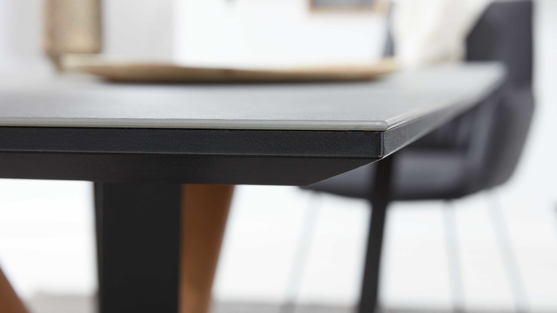 Esstisch Koinor aus Keramik in Anthrazit KOINOR Esstisch Kleo anthrazitfarbene Keramikplatte & schwarzes Metallgestell, Wildeiche – ca. 90 x 180 cm