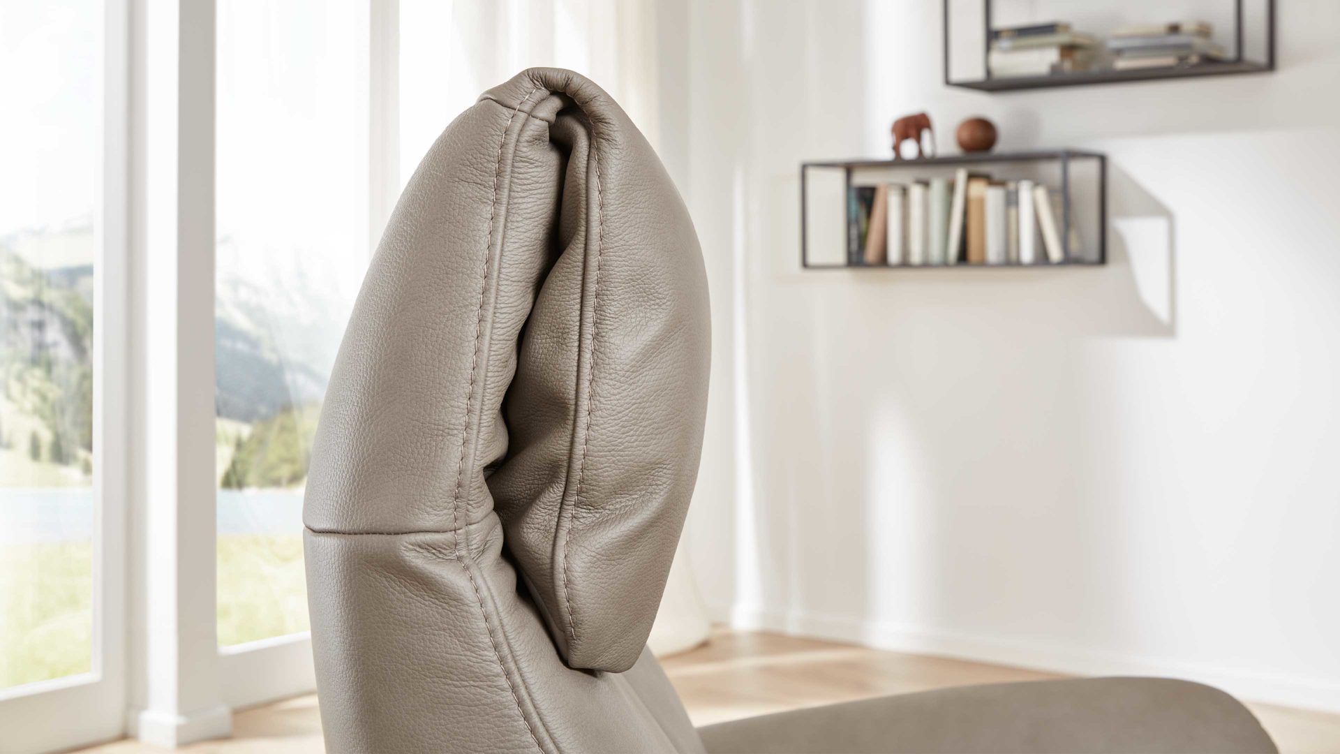 Relaxsessel comfortmaster besser sitzen, liegen, leben aus Leder in Grau Comfortmaster 7424 - Relaxsessel 52N titanfarbenes LongLife-Leder Rustika & Edelstahl