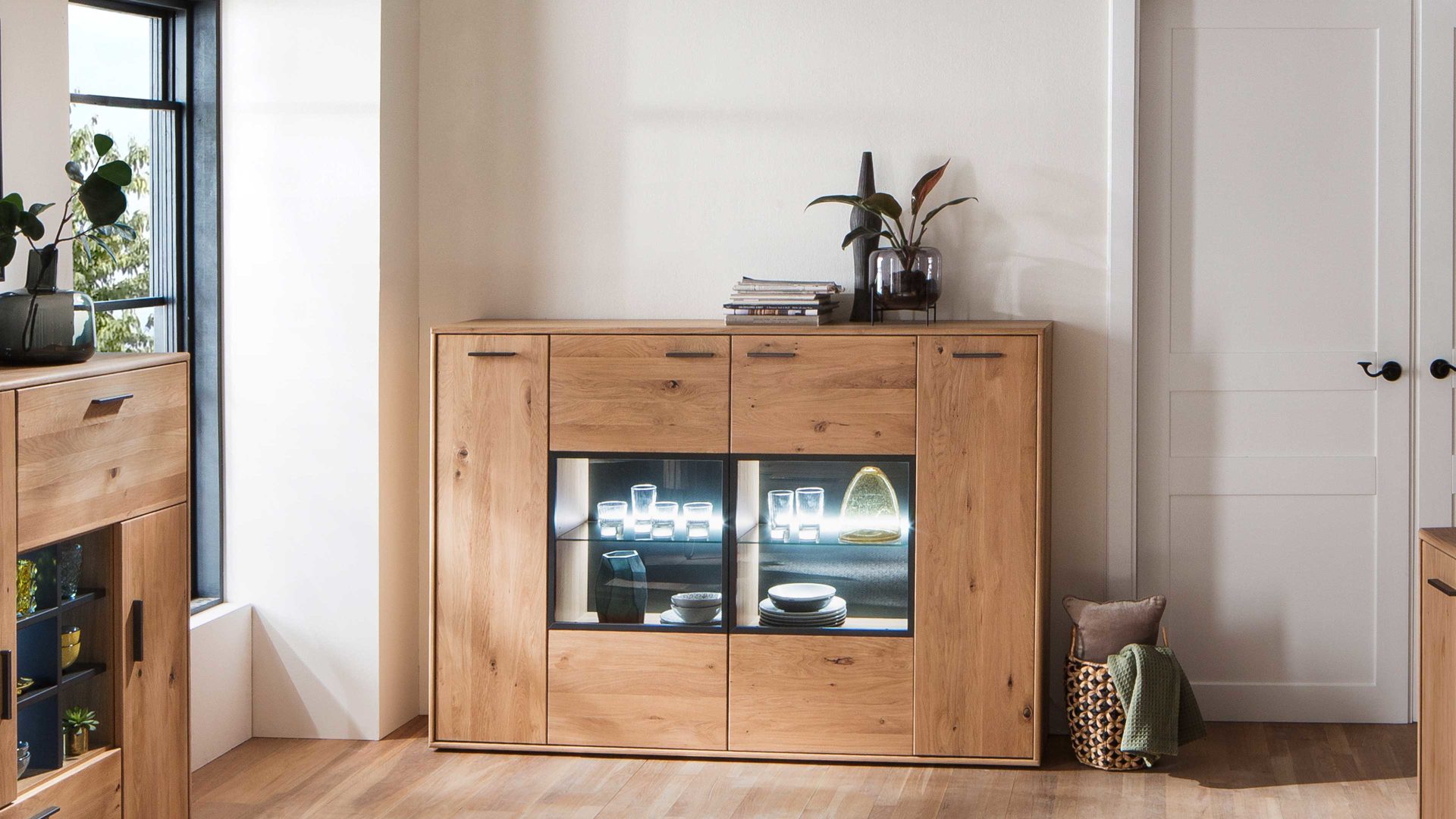 Highboard Mca direkt aus Holz in Holzfarben Wohnprogramm Portland - Highboard Asteiche bianco & Anthrazit – zwei Türen, eine Schublade, Breite ca. 184 cm