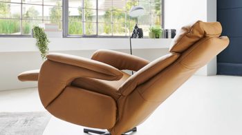 Relaxsessel Steinpol polsteria aus Leder in Gelb Relaxsessel Serie Relaxa Feeling senffarbenes Leder Punch Dijon & schwarzer Sternfuß