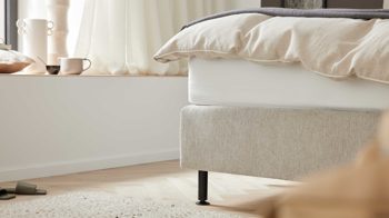 Boxspringbett Interliving aus Stoff in Beige Interliving Boxspringbett Serie 1418 naturfarbener Webstoff Famosa – Liegefläche ca. 180 x 200 cm