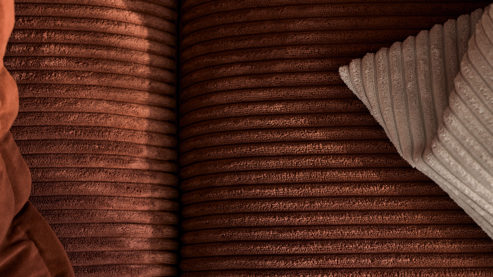 Zweisitzer Roomio® aus Stoff in Orange Roomio® No. 4103 - Zweisitzer rostfarbener Cord & Metallfüße 1116 MFSM - Länge ca.  194 cm