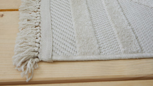 Webteppich Roomio® aus Kunstfaser in Weiß Roomio® Teppich No. 8304 cremefarbenes Rautenmuster - ca. 160 x 230 cm