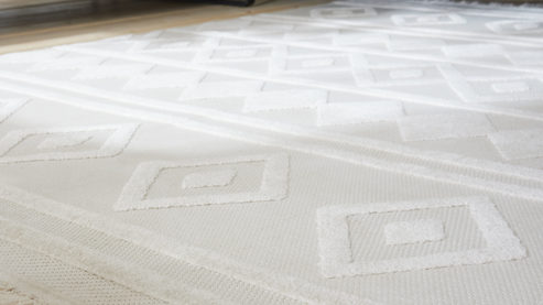 Webteppich Roomio® aus Kunstfaser in Weiß Roomio® Teppich No. 8304 cremefarbenes Rautenmuster - ca. 133 x 190 cm