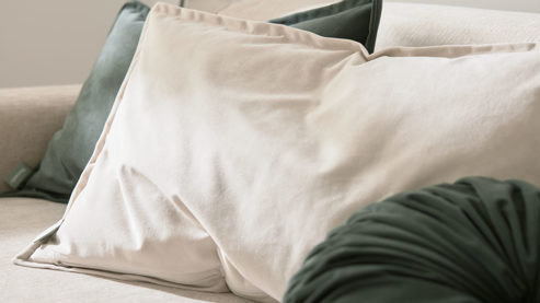 Kissenbezug /-hülle Roomio® aus Stoff in Beige Roomio® Kissenhülle No. 9401 beiger Samt - ca. 40 x 60 cm