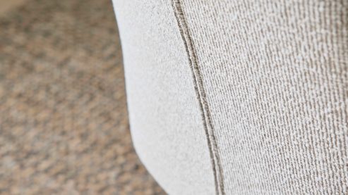 Polsterstuhl Interliving aus Stoff in Weiß Interliving Esszimmer Serie 5102 – Armlehnstuhl mit Drehfunktion Eiche bianco & leinenfarbener Jacquard Lodge L07