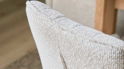 Polsterstuhl Interliving aus Stoff in Weiß Interliving Esszimmer Serie 5102 – Armlehnstuhl mit Drehfunktion Eiche bianco & leinenfarbener Jacquard Lodge L07