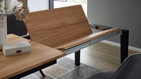 Auszugtisch Interliving aus Holz in Schwarz Interliving Esszimmer Serie 5102 – Auszugtisch Kernbuche & Mattschwarz - ca. 140 - 240 x 90 cm