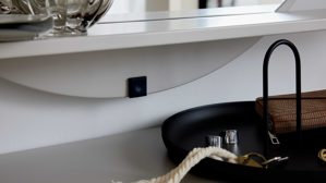 Möbelbeleuchtung Interliving aus Kunststoff in Weiß Interliving Garderoben Serie 6013 - LED-Beleuchtung Länge ca. 242 cm