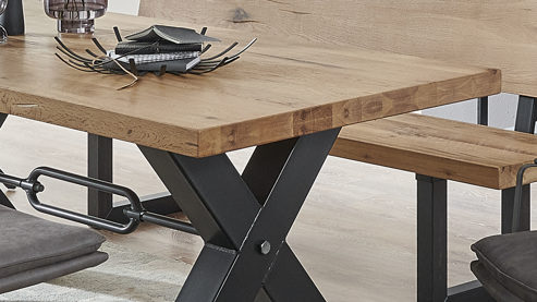 Esstisch WOODS & TRENDS aus Holz in Holzfarben WOODS & TRENDS Vintage-Dining - Holztisch als Esstisch geölte Balkeneiche & Roheisen – ca. 200 x 100 cm